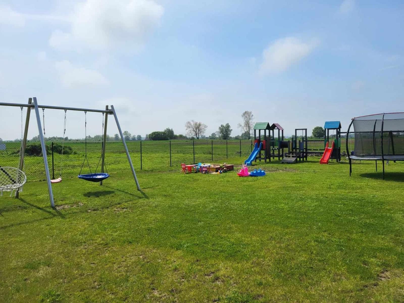 Zielona Dolina Sarbinowo Vila Exterior foto